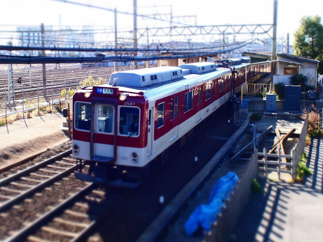 【う】電車