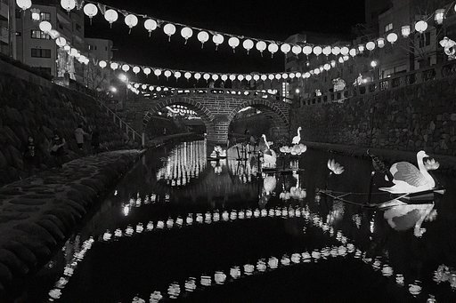 【モノクロ】眼鏡橋