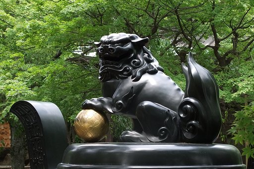 香炉の狛犬