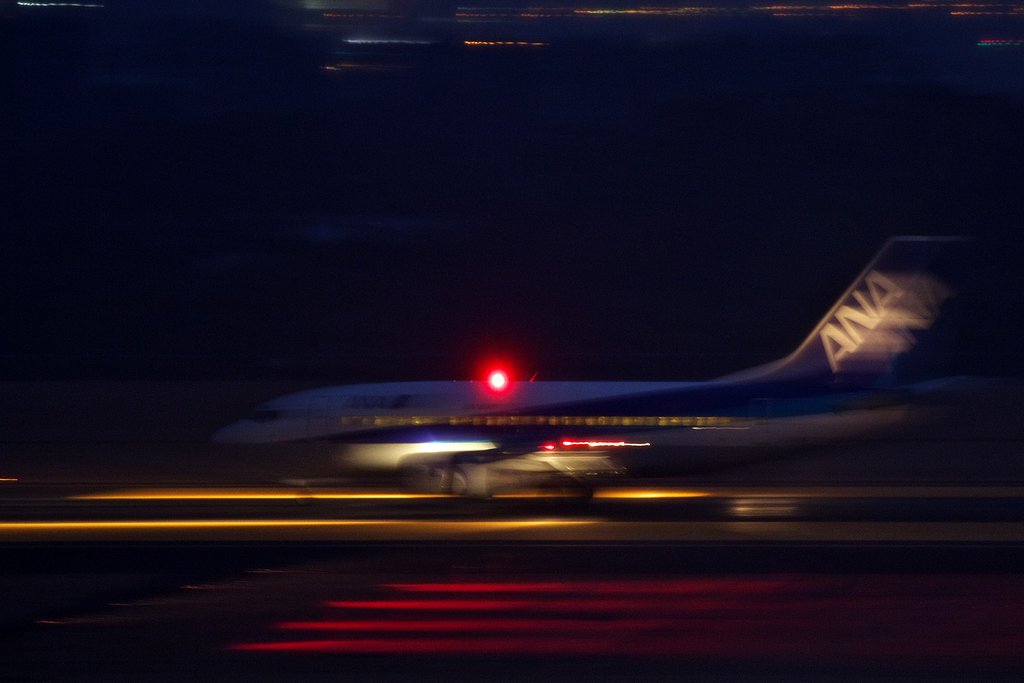 夕闇の中を