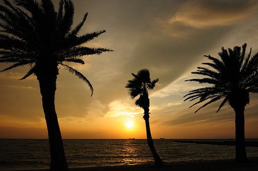 【絵のような】夕暮れの海