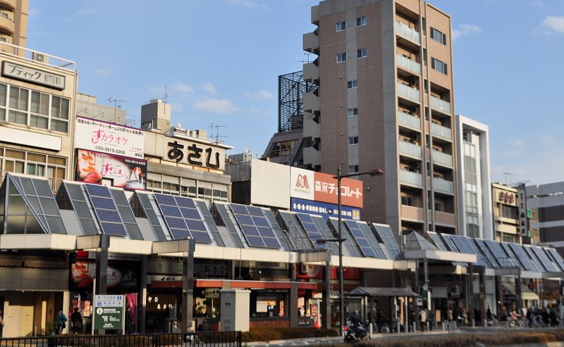 巣鴨駅前商店街太陽電池発電所
