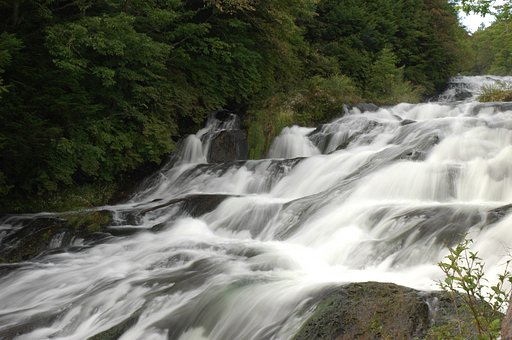 竜頭の滝（上流）