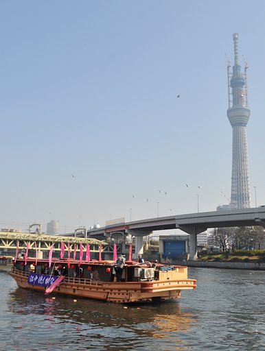 隅田川のお流し雛