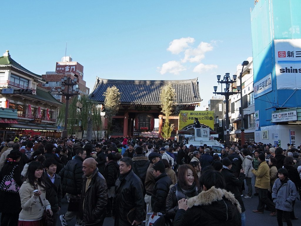 参拝叶わず