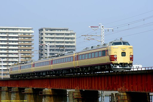 国鉄カラーの４８５型５連