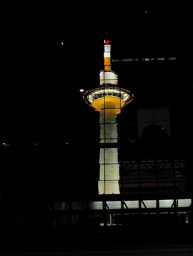 壁面に映る姿