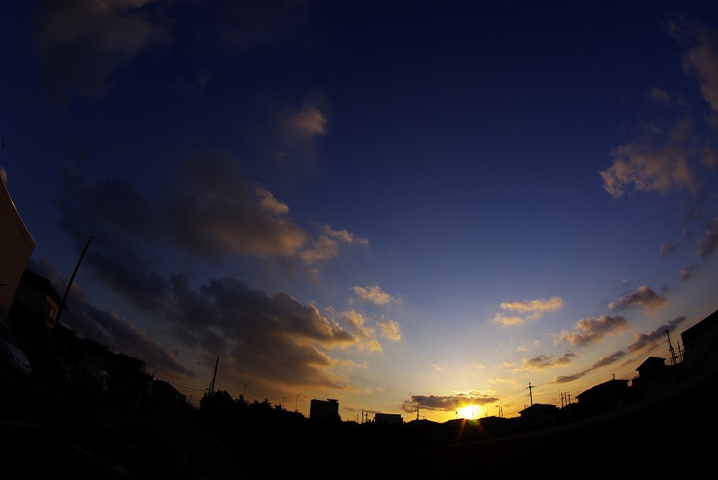 魚眼レンズで見た夕景