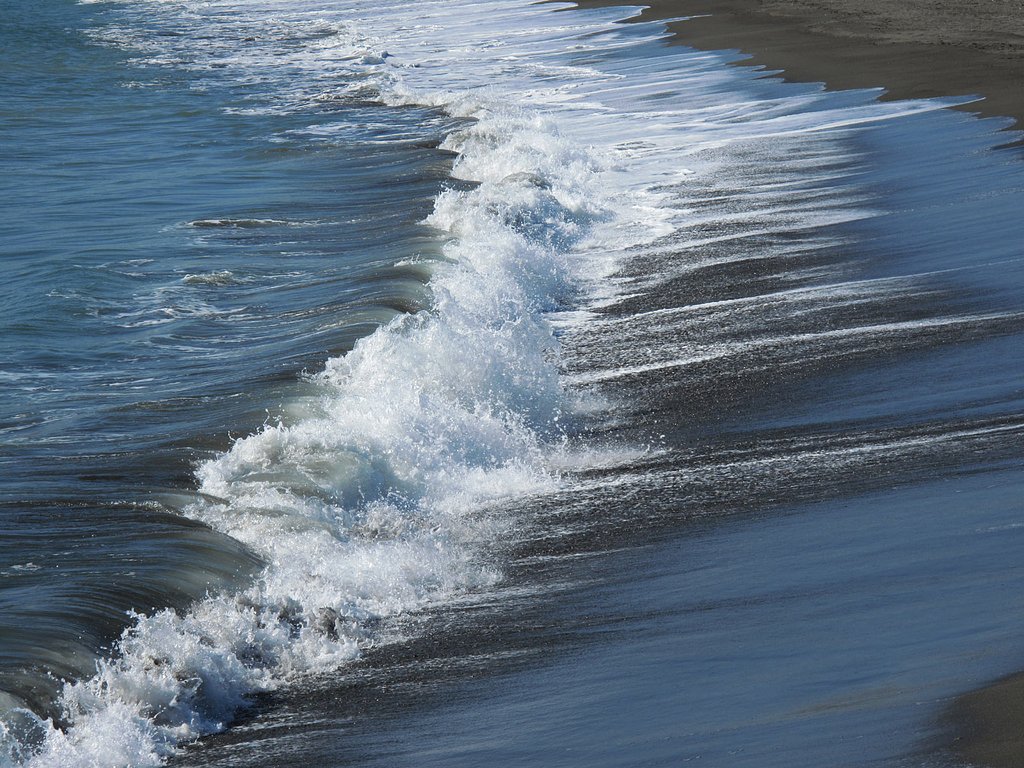 湘南の波