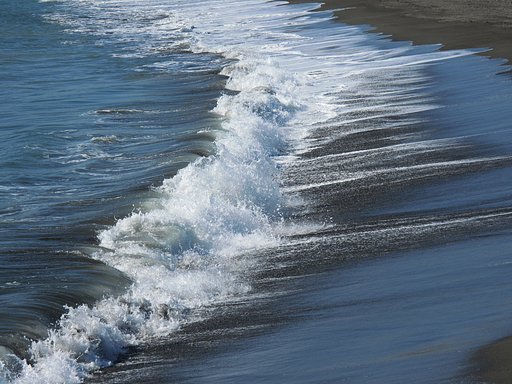 湘南の波