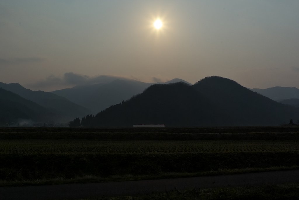 深い霧の朝