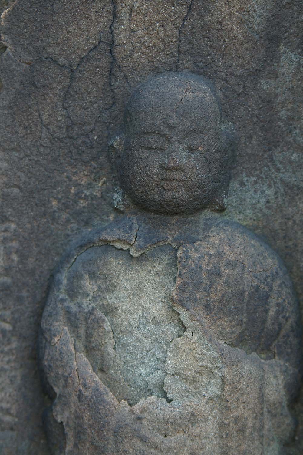 古い地蔵さん