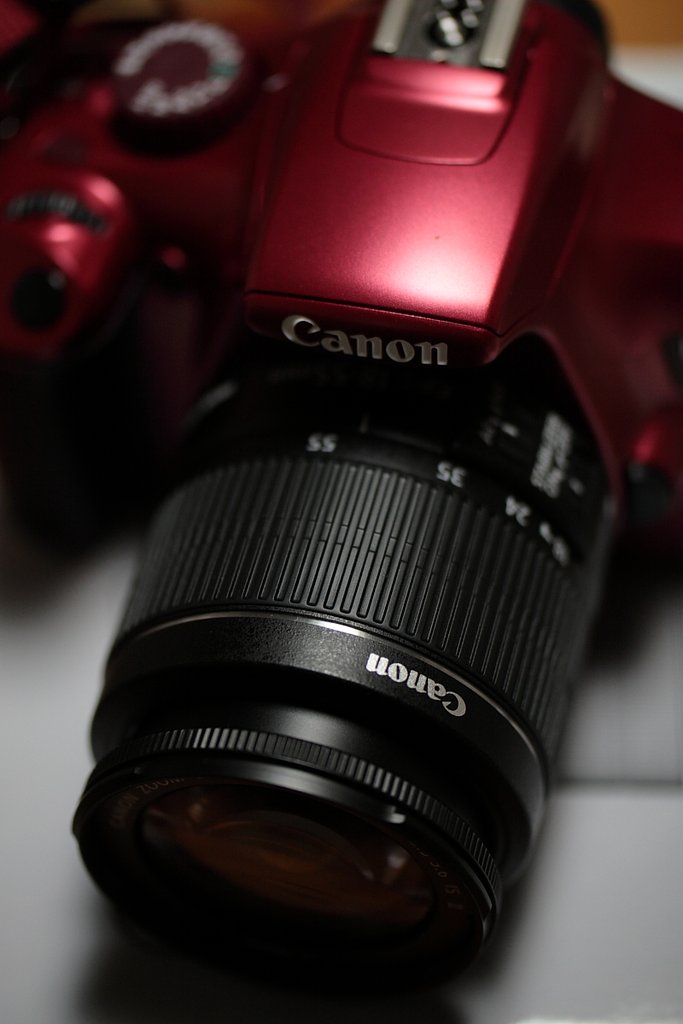EOS KISS X50