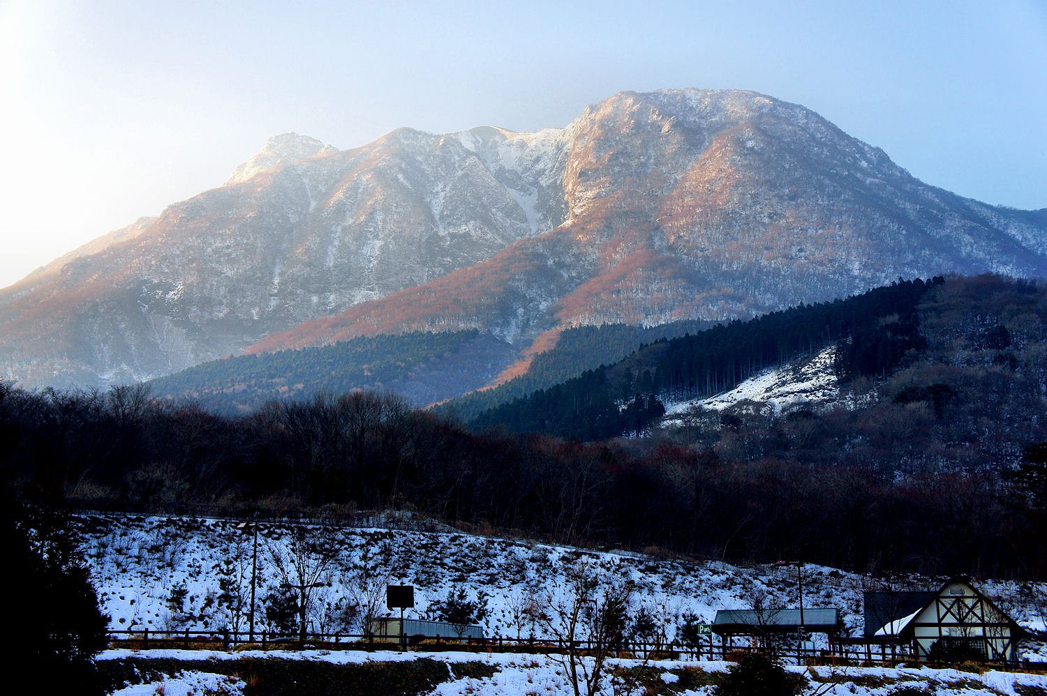 由布岳