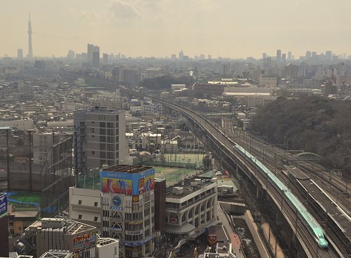 はやぶさと東京スカイツリー