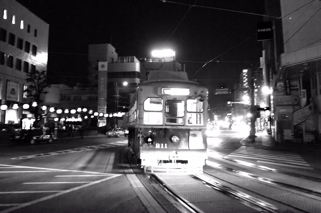 【モノクロ】路面電車