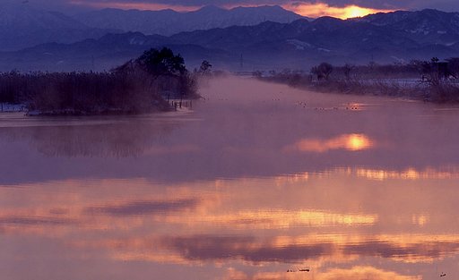 潟の夜明け