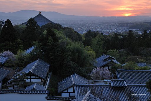 古都の夕景