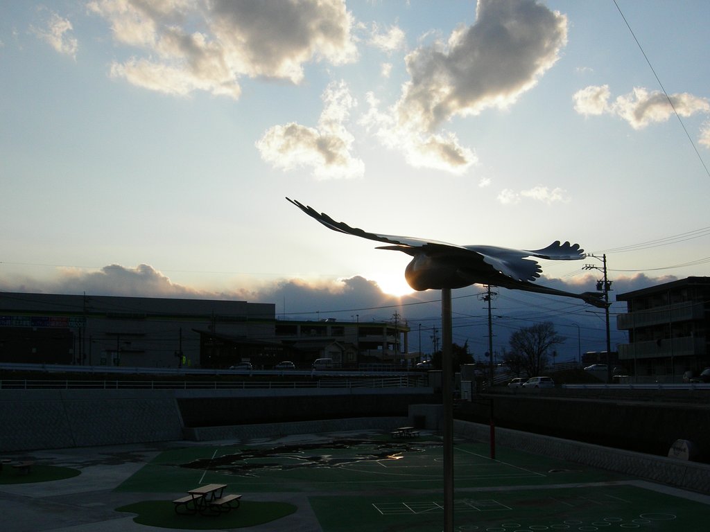 夕日とオブジェ　一眼じゃないよｗｗ