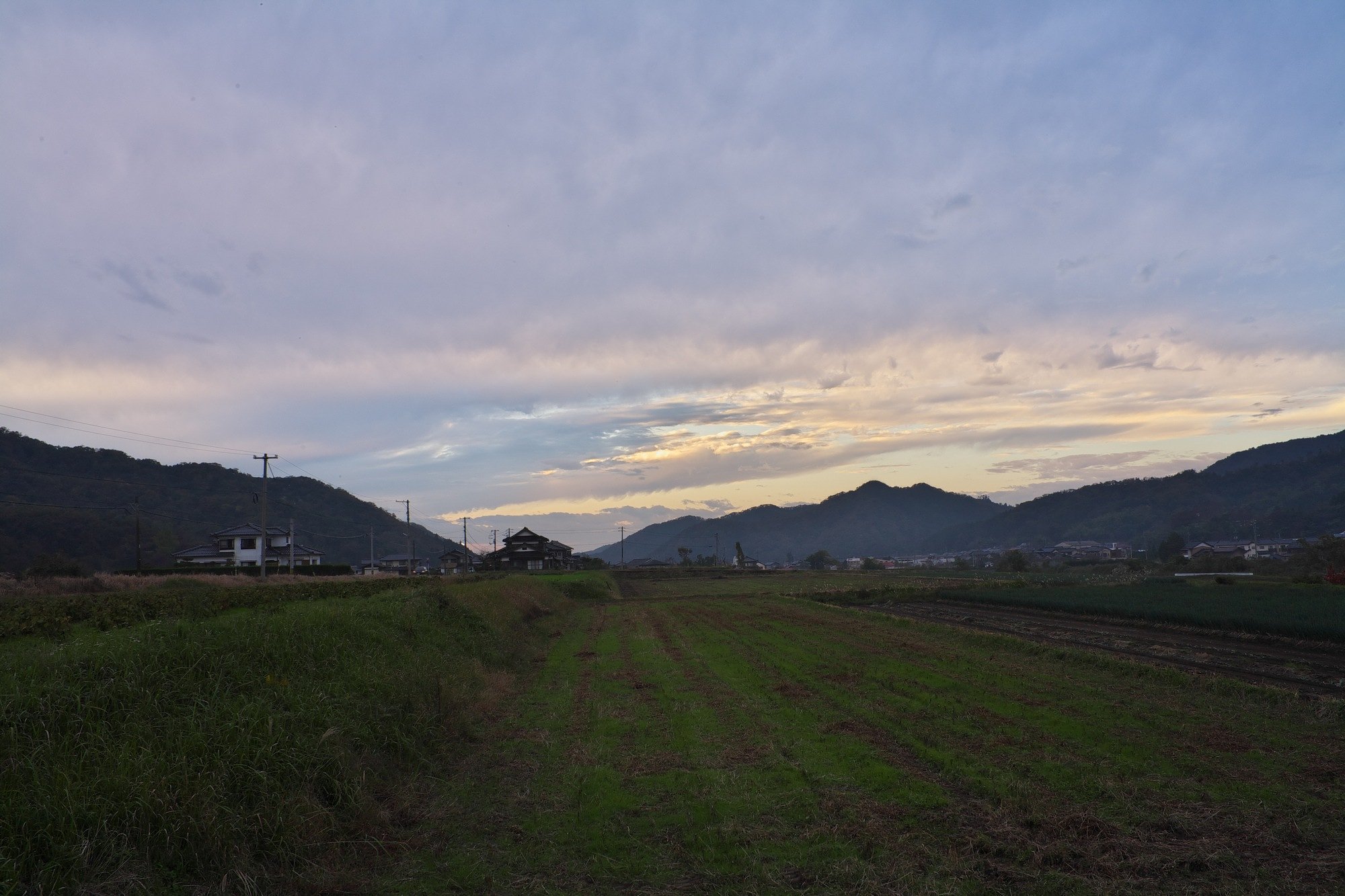 つかの間の夕空。